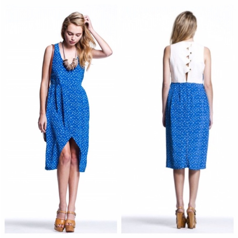 Lauren Moffatt Snap Back Cream and Blue Sleeveless Silk Dress, size 2